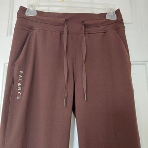 Balance Atheltica High Rise Drawstring Sweatpant Joggers in Brown